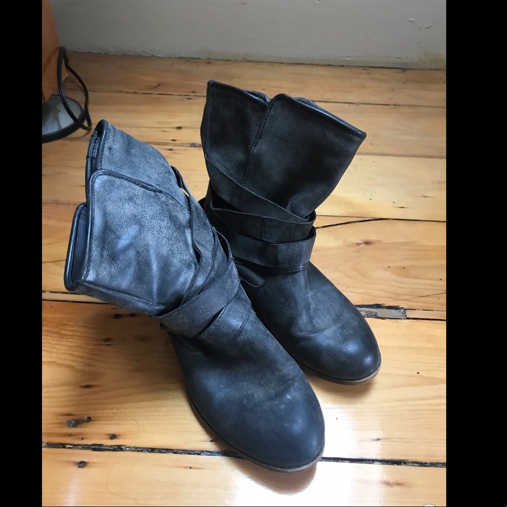 Steve Madden Grey Leather Strappy Booties